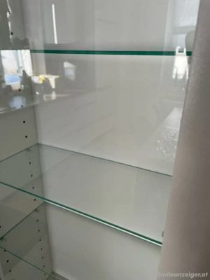 Hängevitrine Schrank mit Glasfront Bild 3
