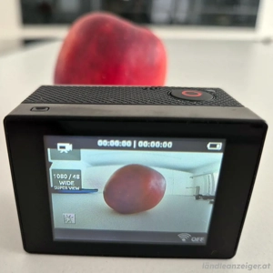 GoPro Hero 3+ mit Digital Display und sehr viel Zubehör Bild 3