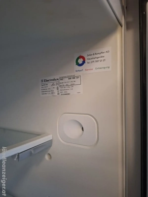 Elektrolux Einbaukühlschrank + Tiefkühler Bild 2