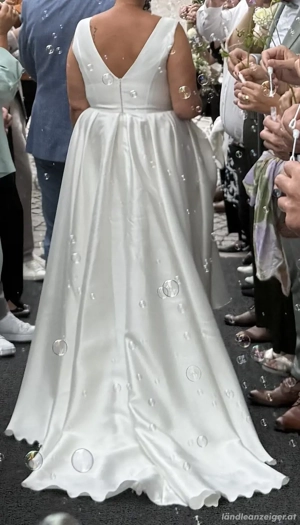 Brautkleid IDALIA Gr. 44 Bild 6
