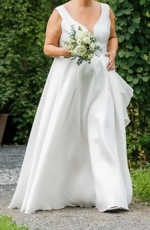 Brautkleid IDALIA Gr. 44