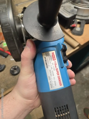 Ryobi Winkelschleifer 115 mm Bild 5