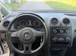 VW Caddy Bild 8