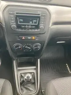 Suzuki Vitara Bild 6