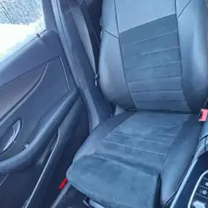 Mercedes-Benz E-Klasse Bild 6