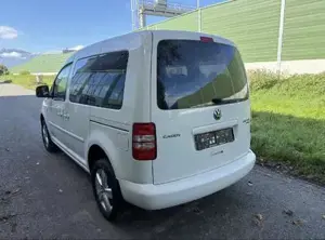 VW Caddy Bild 6