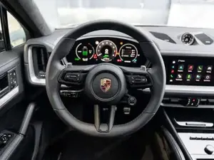 Porsche Cayenne Bild 20