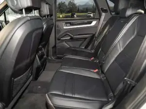 Porsche Cayenne Bild 14