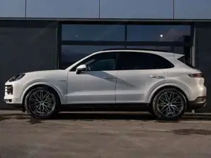 Porsche Cayenne Bild 2