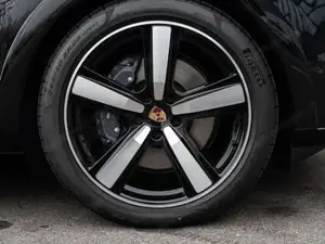 Porsche Cayenne Bild 13