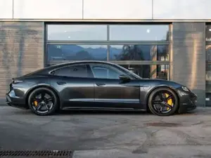 Porsche Taycan Bild 7