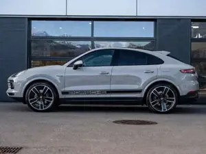 Porsche Cayenne Bild 2