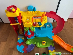 VTech Parkgarage inkl. Zubehör Bild 2