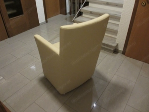 Stuhl cremefarben Bild 2