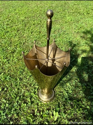 antiker Schirmständer Messing Bild 4