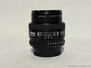 Neuwertige Nikon D300 Fotoausrüstung Bild 4