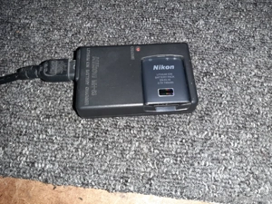 Nicon Coolpix S 200 Digitalkamera Bild 4