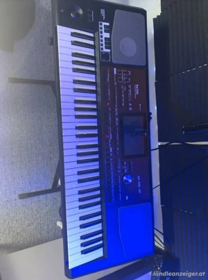 Korg PA700, neuwertig, kein einziger Kratzer. Festpreis. Bild 2