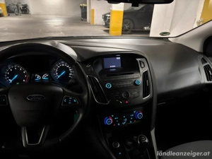 Ford Focus Trend  Bild 7