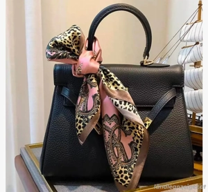 Seidentuch Rosa originalverpackt Leoparden Muster  Bild 6