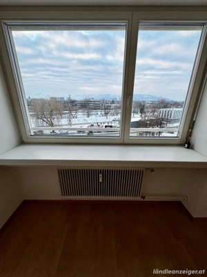 Helle 2-Zimmer Wohnung mit Balkon und Aufzug. Bild 4