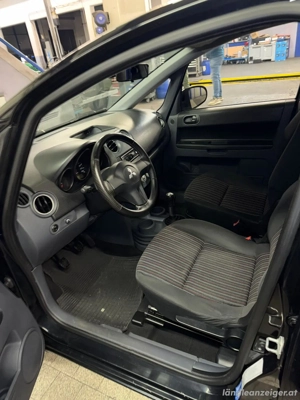 Mitsubishi Colt Bild 2