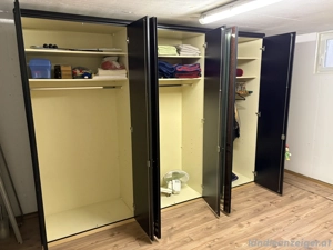 Spiegelschrank  Bild 3