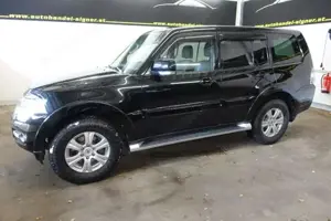 Mitsubishi Pajero Bild 8