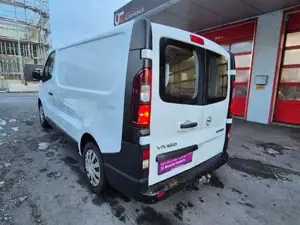Opel Vivaro Bild 8