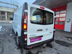 Opel Vivaro Bild 9