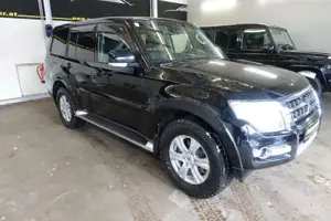 Mitsubishi Pajero Bild 3
