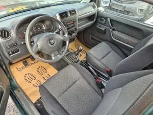 Suzuki Jimny Bild 15