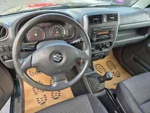 Suzuki Jimny Bild 16