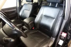 Mitsubishi Pajero Bild 10