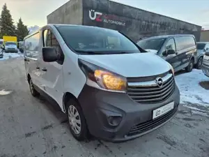 Opel Vivaro Bild 2