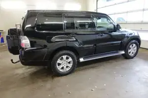 Mitsubishi Pajero Bild 4