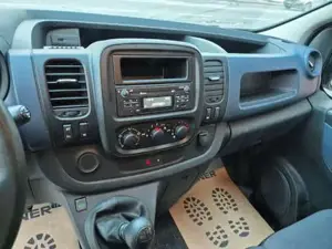 Opel Vivaro Bild 17