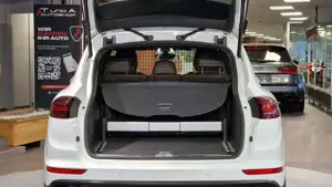 Porsche Cayenne Bild 15