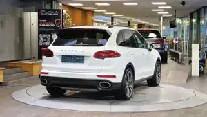 Porsche Cayenne Bild 10
