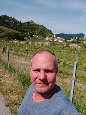 Linzer Sucht Frau Aus Raum Linz Zum Kuscheln  Bild 5