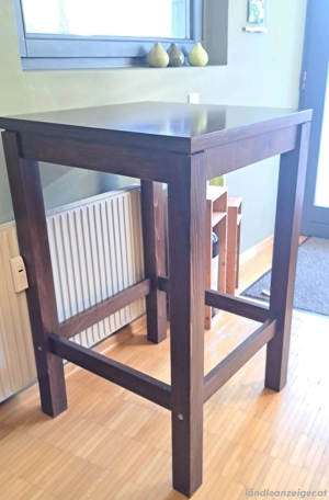 Hochtisch Nuss Bild 2