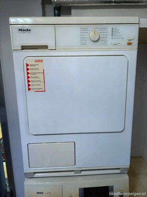 Trockner und Waschmaschine 