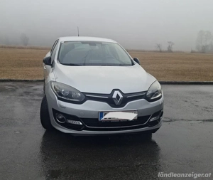 Verkaufe Renault Megane Bild 2