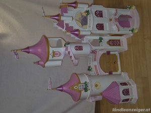 Playmobilschloss mit Einrichtung