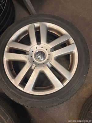 VW Alufelgen 17 Zoll inkl. Reifen   Reifen abgefahren Bild 3
