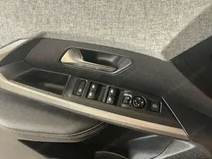 Peugeot 3008 Bild 12