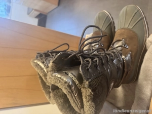 Neuwertige Winterstiefel Bild 2