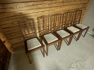 Alte Holzstühle, 5 Stück Bild 2