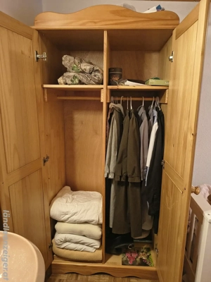 Massiven Kasten Bild 4