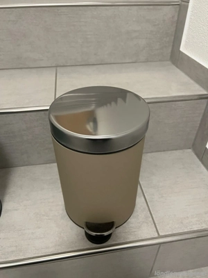 Abfalleimer für Bad WC Bild 2